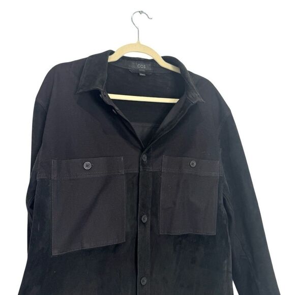 COS Relaxed Suede-Cotton Overshirt in black - Picture 11 of 15